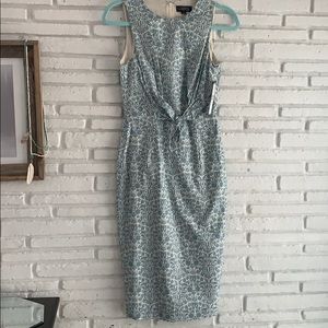 NWT Tahari Arthur S.Levine Flower Sleeveless Dress